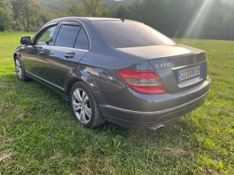 ID:1556 - MERCEDES-BENZ C 220