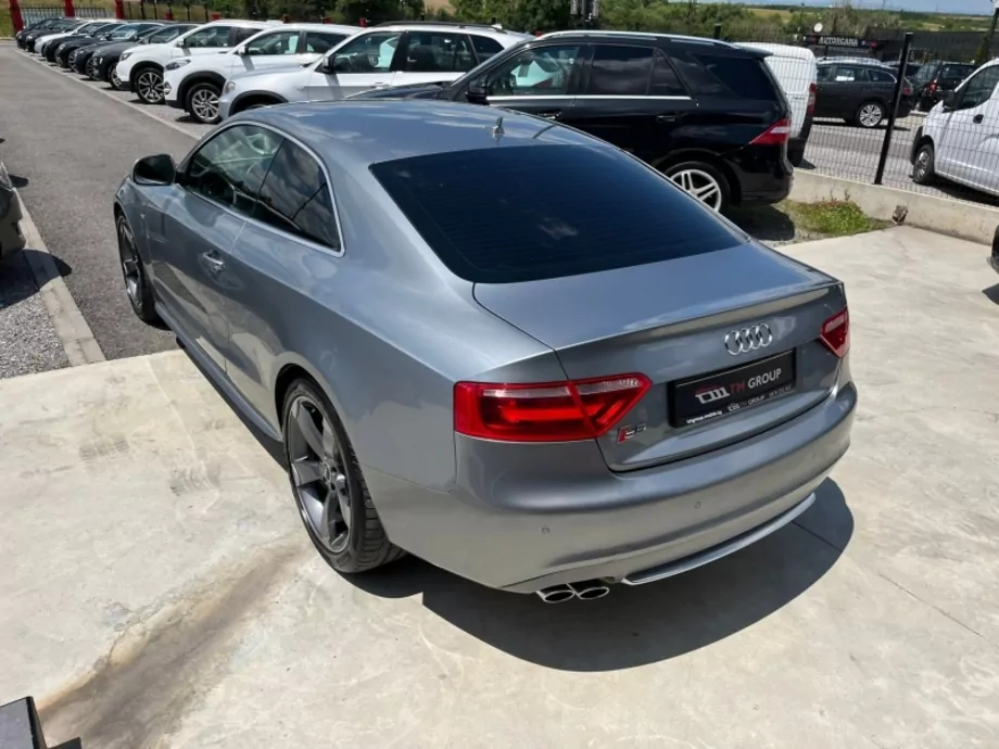 ID:1563 - AUDI S5