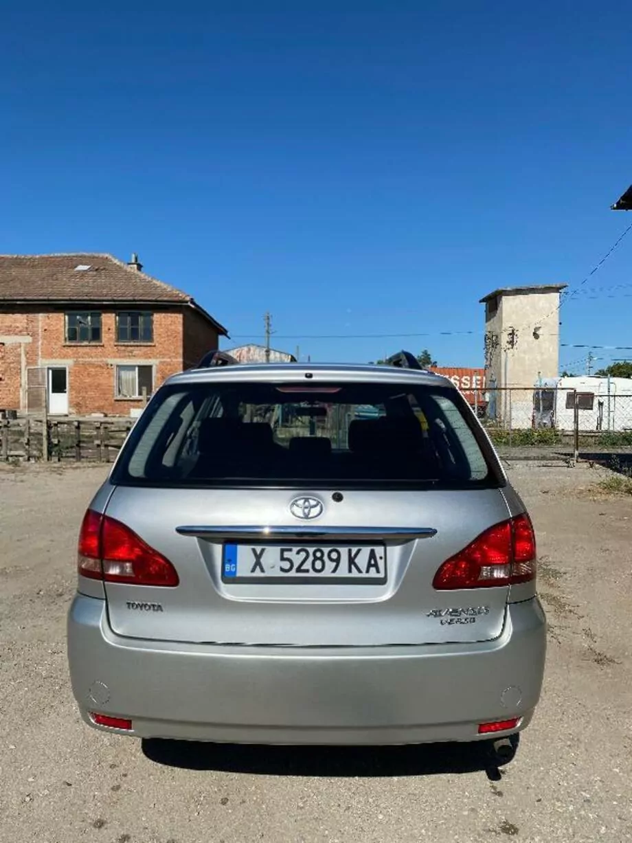 ID:1566 - TOYOTA AVENSIS VERSO