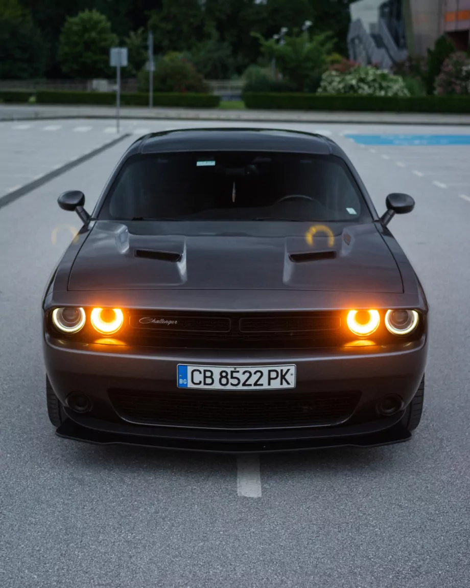 ID:1570 - DODGE CHALLENGER