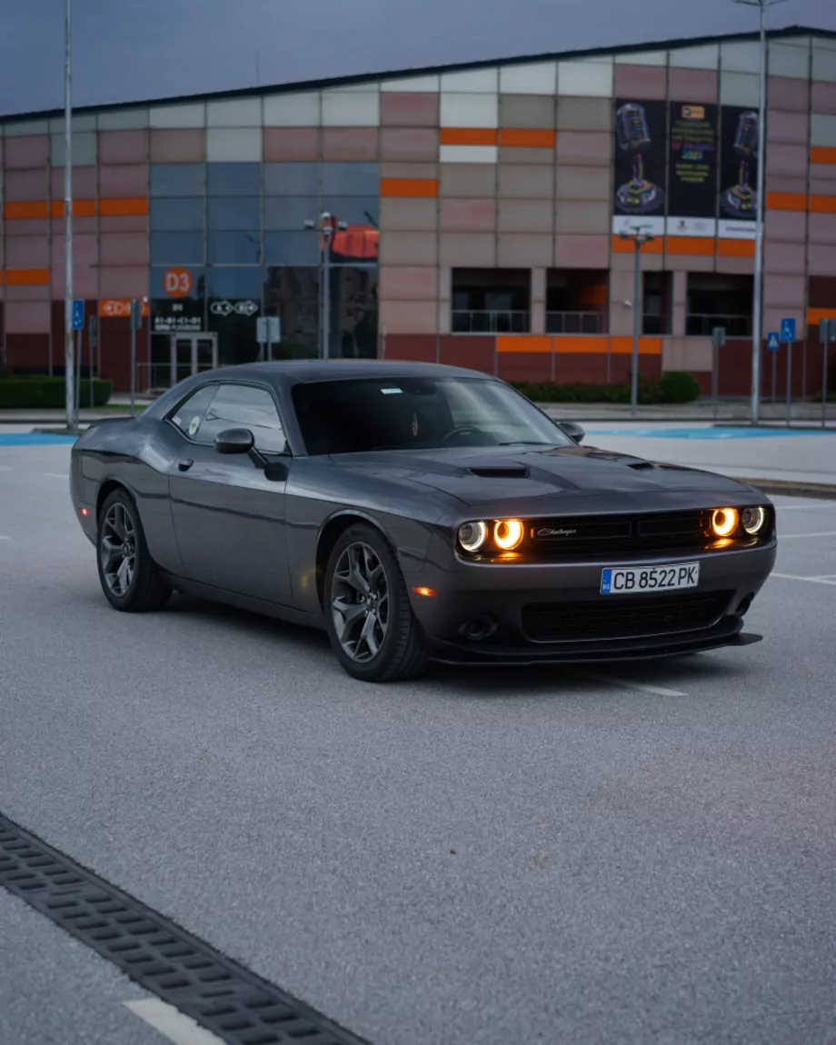 ID:1570 - DODGE CHALLENGER