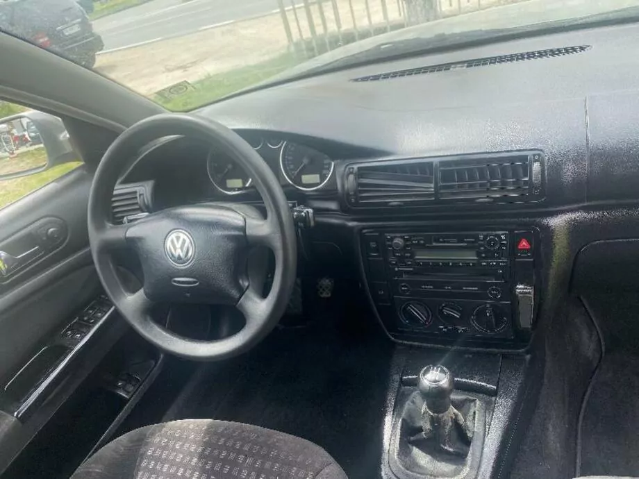 ID:1583 - VOLKSWAGEN PASSAT