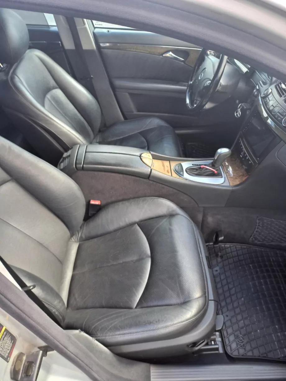 ID:1588 - MERCEDES-BENZ E 270