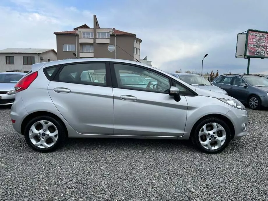 ID:1589 - FORD FIESTA