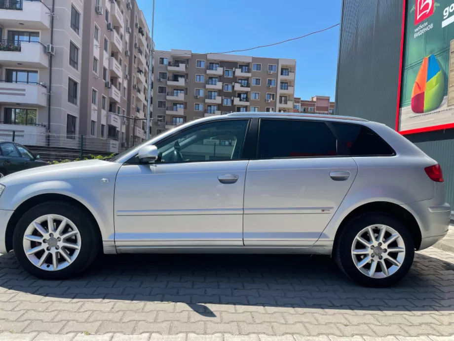 ID:1592 - AUDI A3