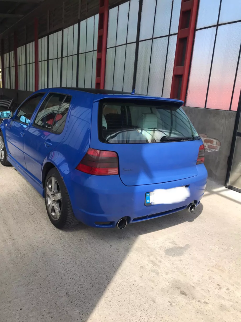 ID:1595 - VOLKSWAGEN GOLF