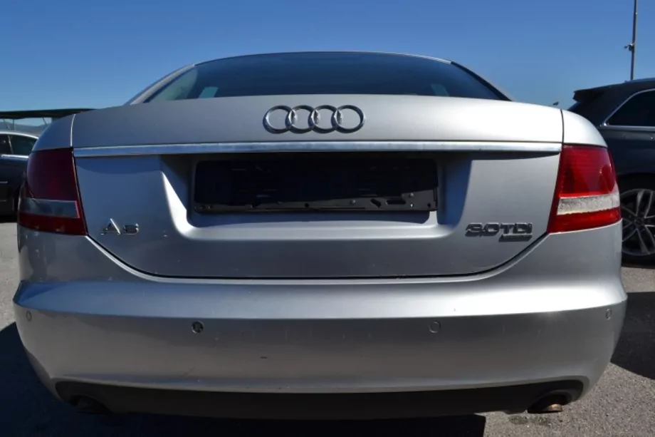 ID:1622 - AUDI A6