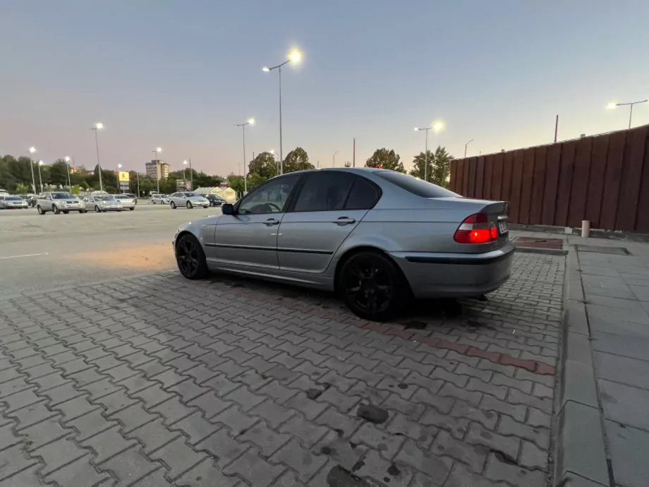 ID:1651 - BMW 320