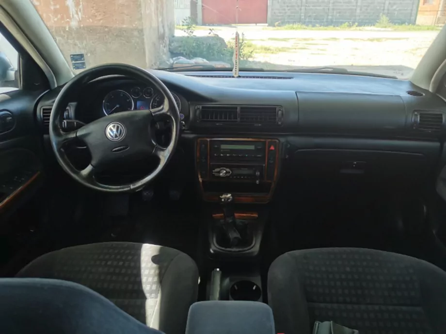 ID:1655 - VOLKSWAGEN PASSAT