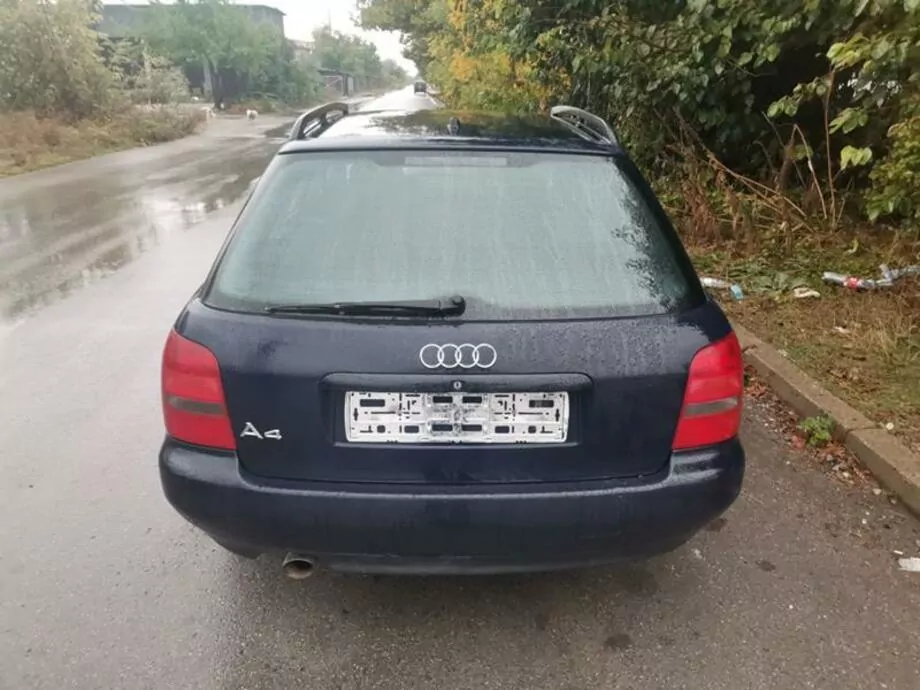 ID:1667 - AUDI A4