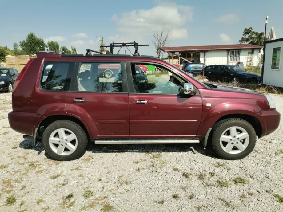 ID:1669 - NISSAN X-TRAIL