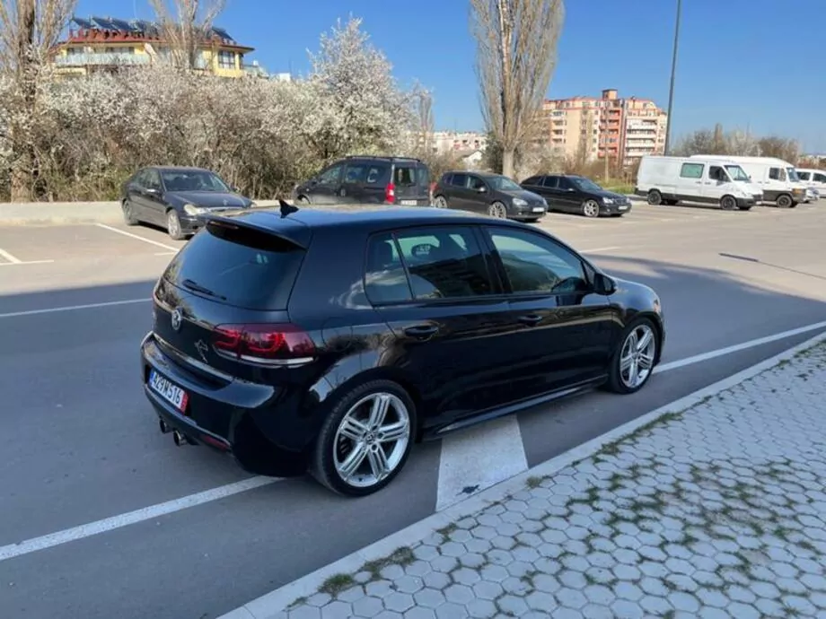 ID:1683 - VOLKSWAGEN GOLF