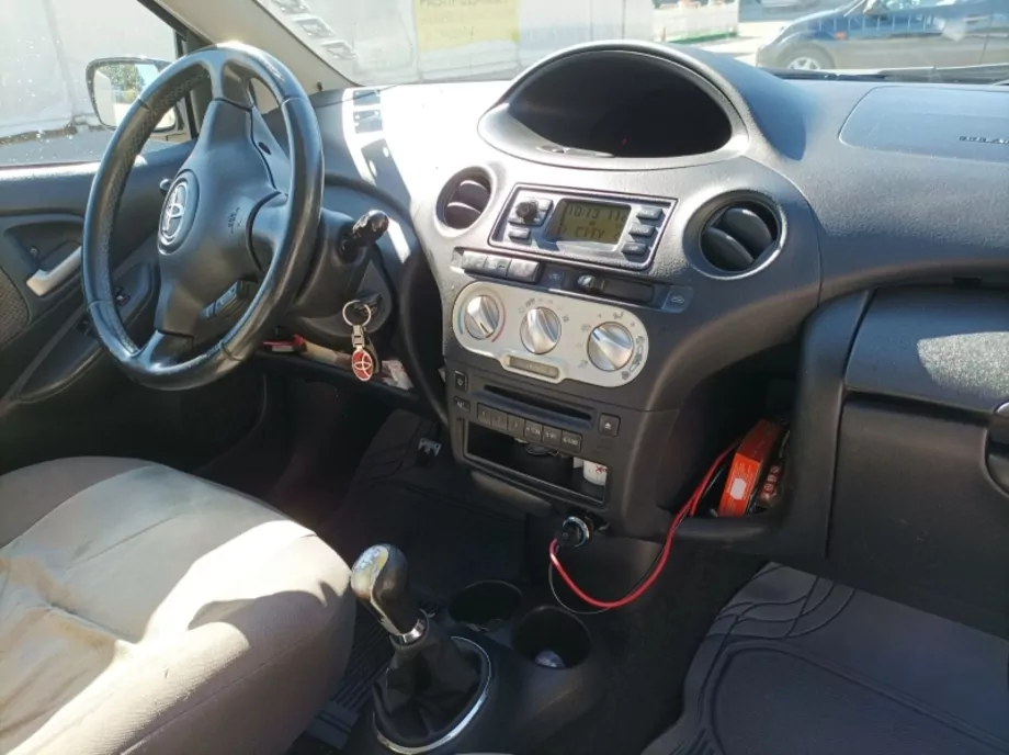 ID:1694 - TOYOTA YARIS