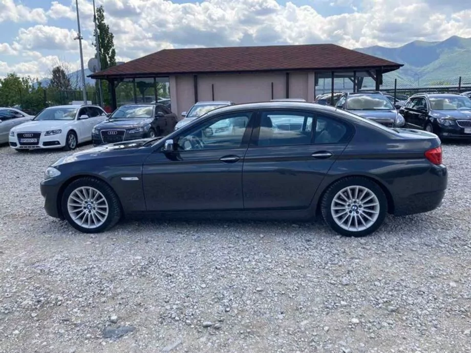 ID:1703 - BMW 550