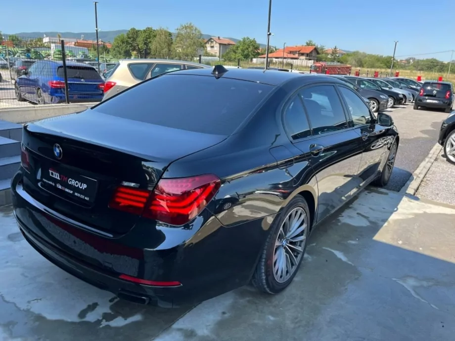 ID:1722 - BMW 750