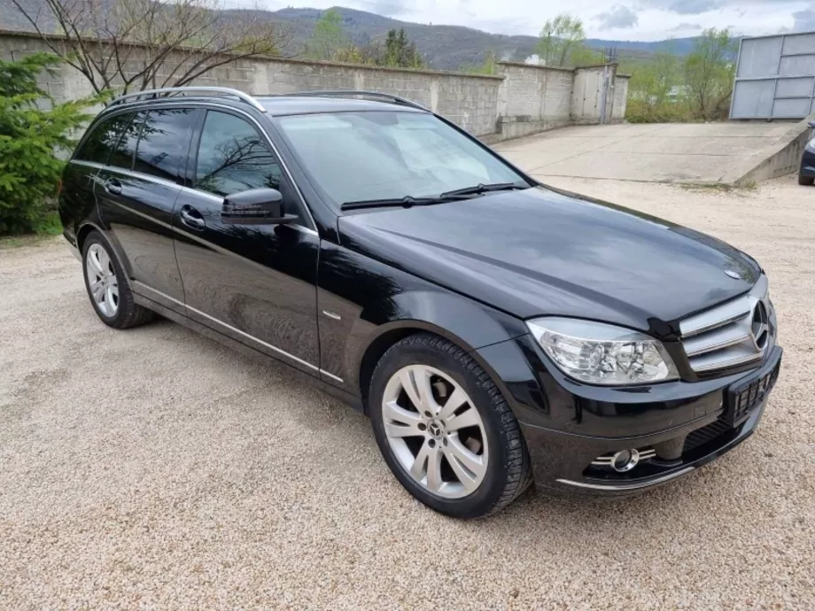 ID:1723 - MERCEDES-BENZ CLC 200