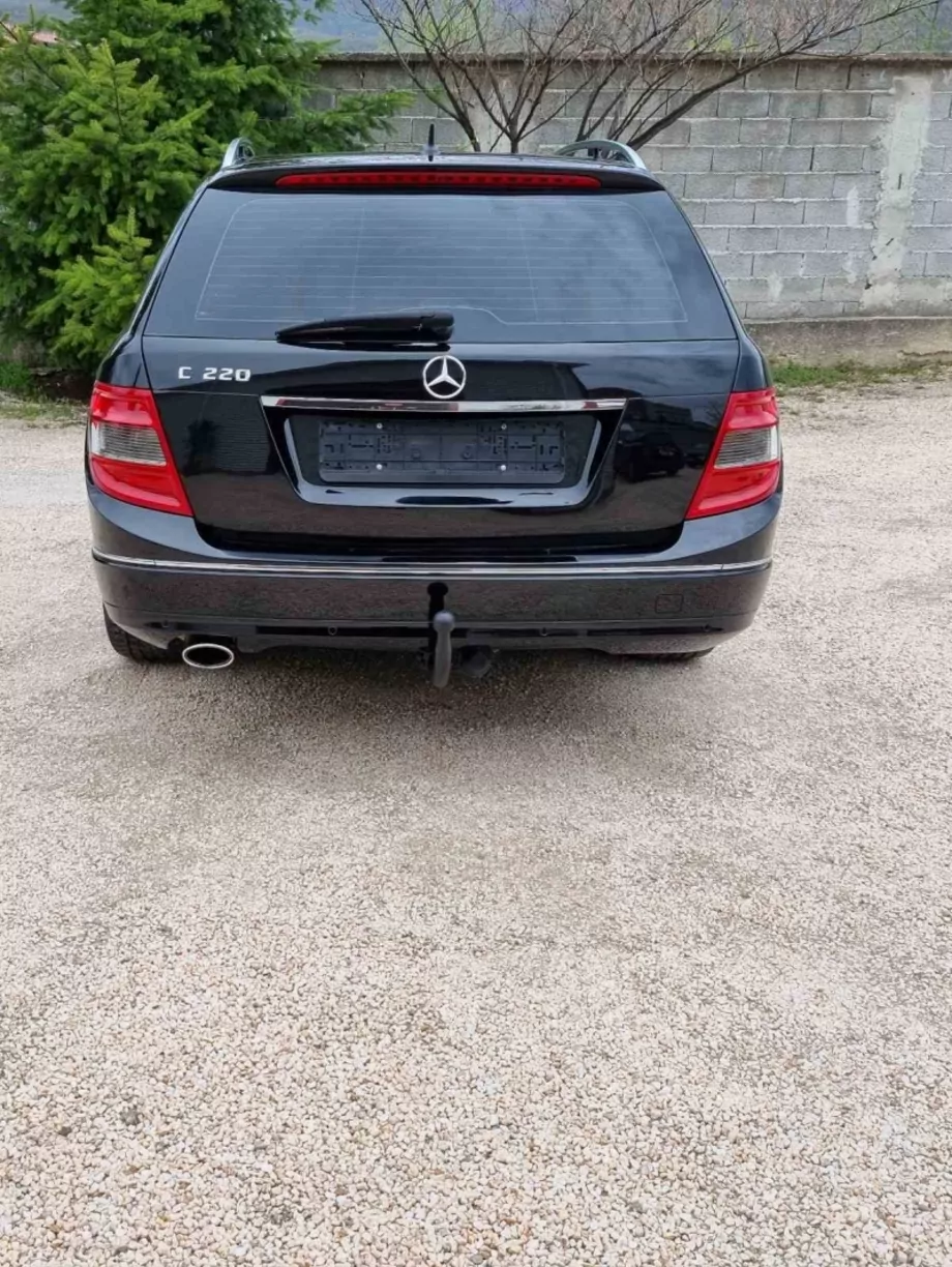 ID:1723 - MERCEDES-BENZ CLC 200