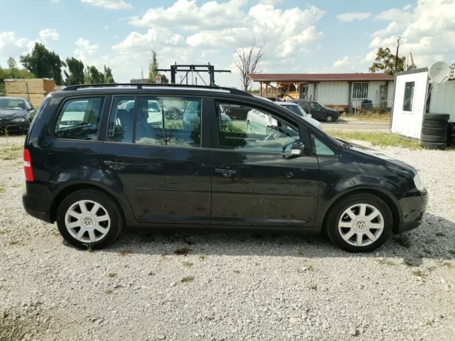 ID:1728 - VOLKSWAGEN TOURAN