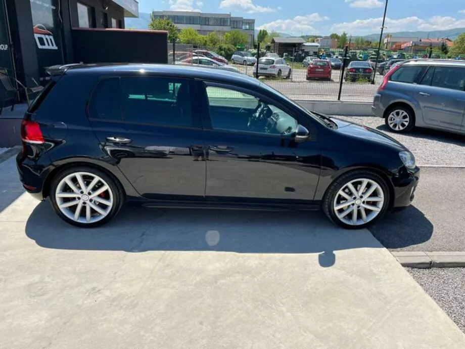 ID:1731 - VOLKSWAGEN GOLF