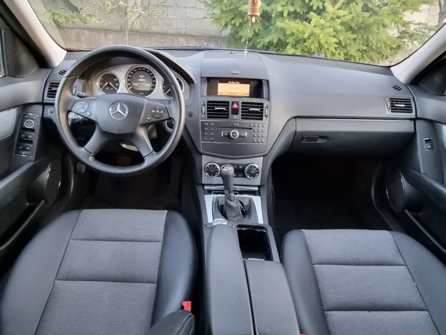 ID:1735 - MERCEDES-BENZ CLC 200