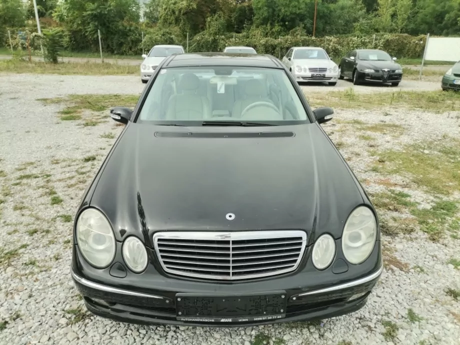 ID:1740 - MERCEDES-BENZ E 320