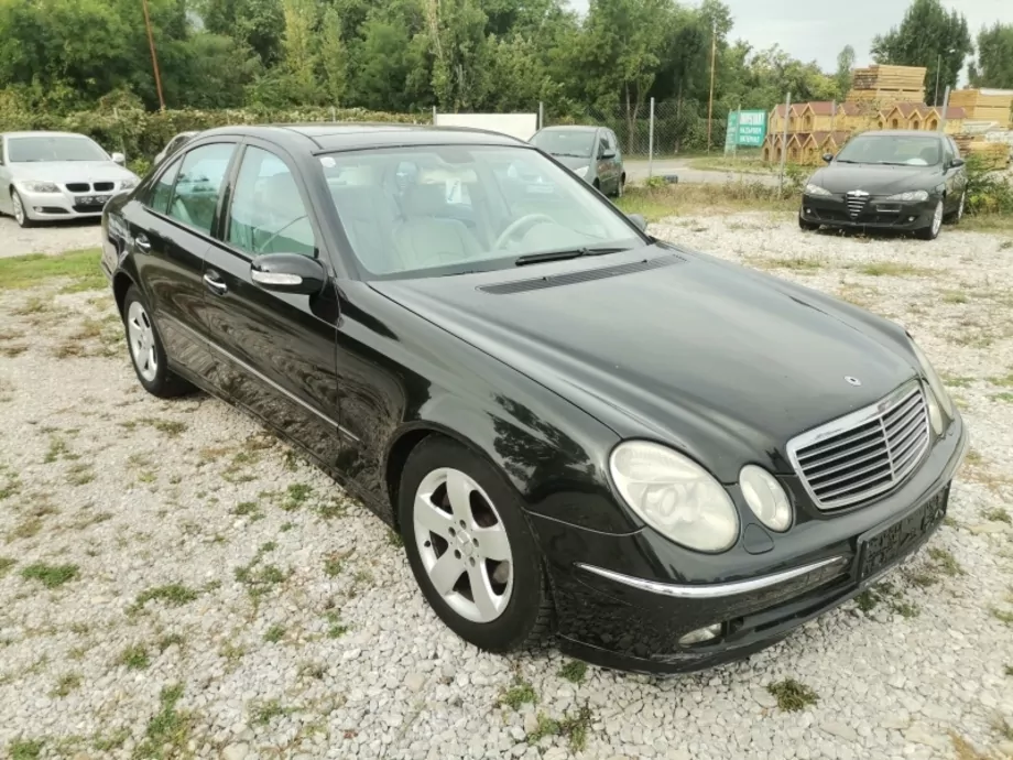 ID:1740 - MERCEDES-BENZ E 320