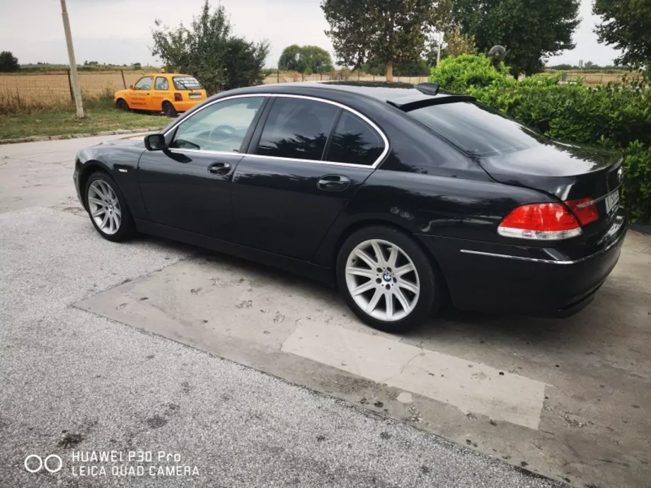 ID:1753 - BMW 730