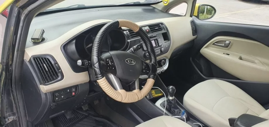 ID:1885 - KIA RIO