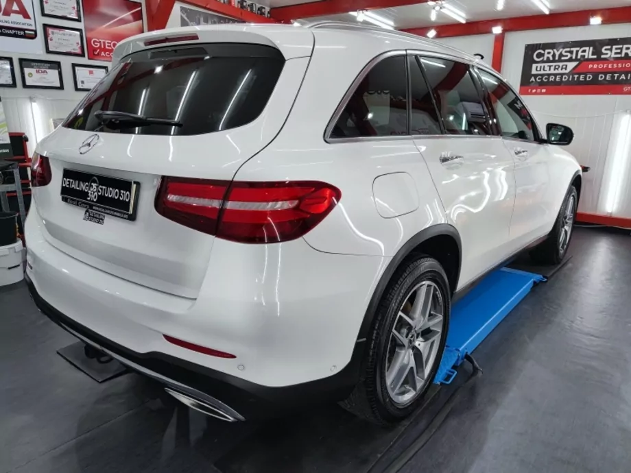 ID:1886 - MERCEDES-BENZ GLC 300