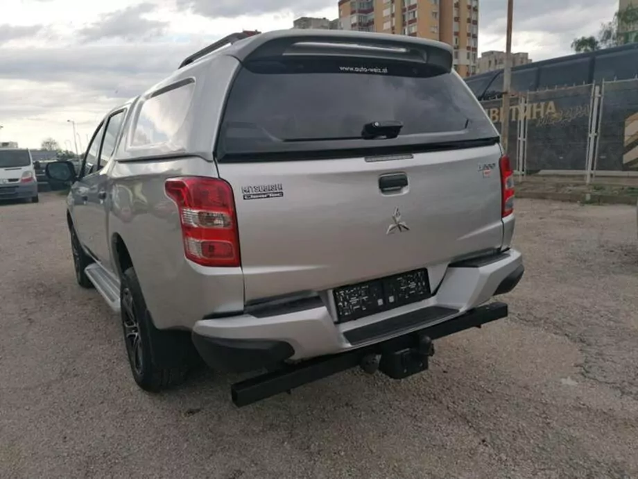 ID:1888 - MITSUBISHI L200