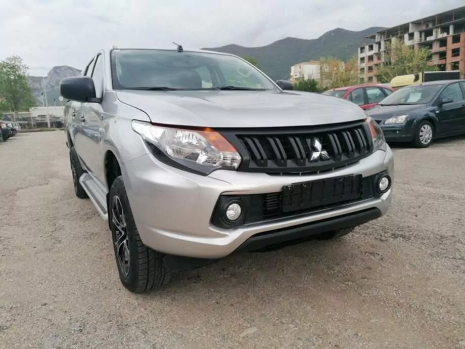 ID:1888 - MITSUBISHI L200