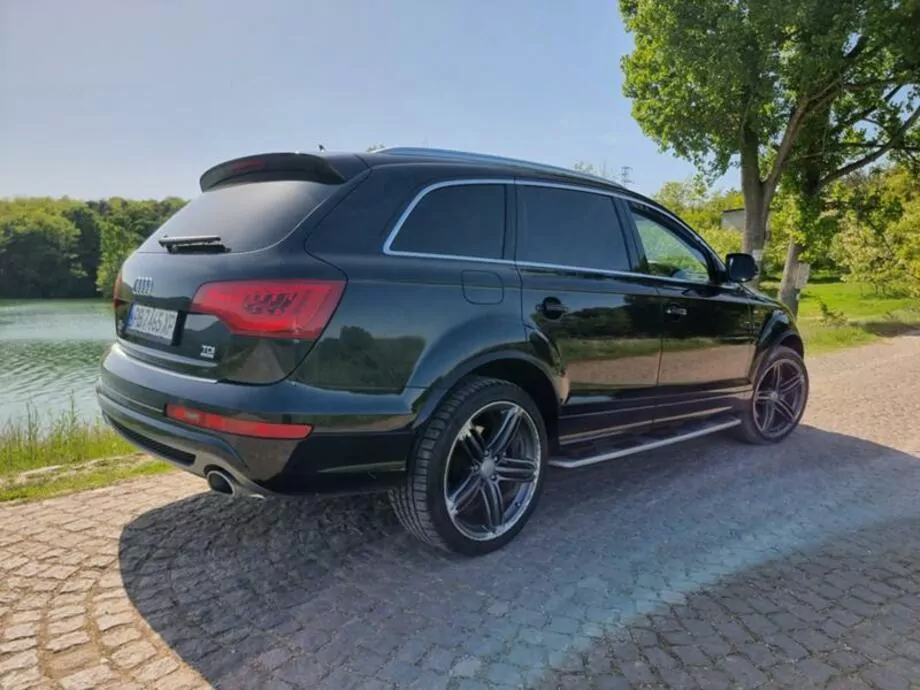 ID:1902 - AUDI Q7