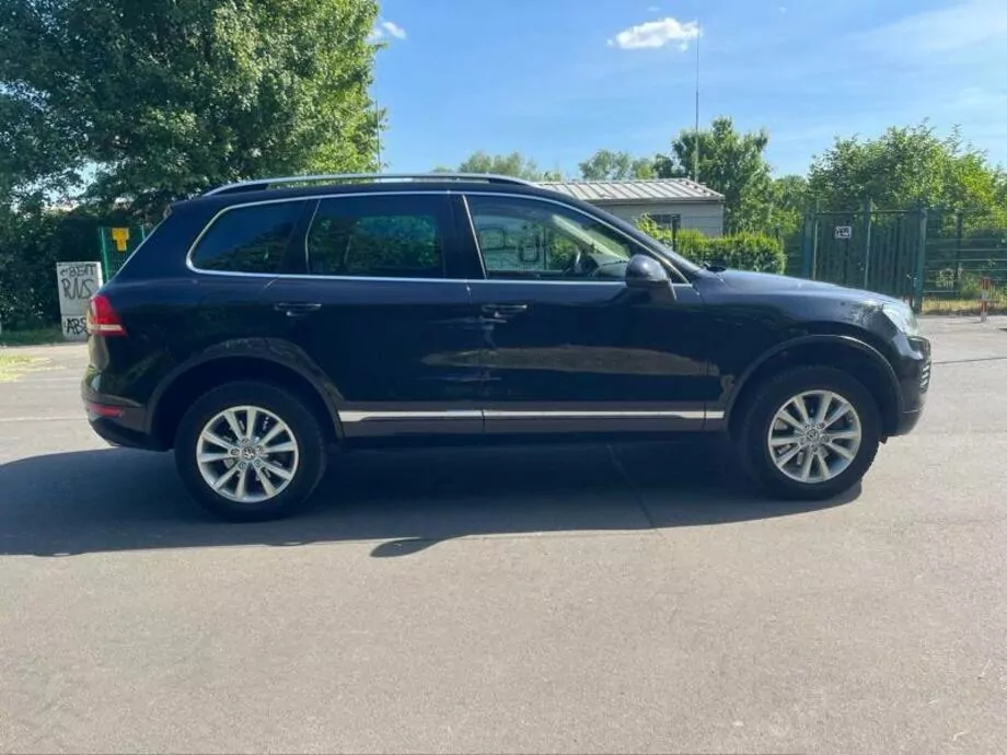 ID:1907 - VOLKSWAGEN TOUAREG