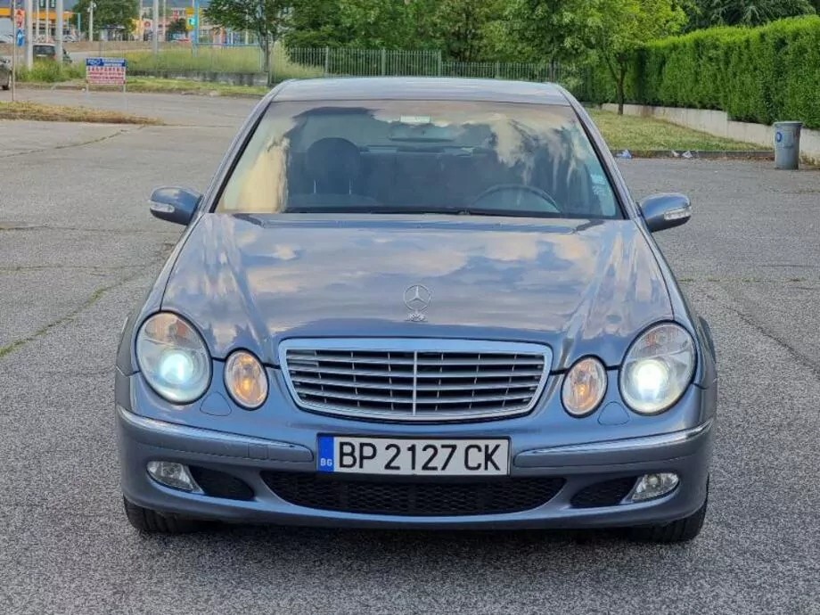 ID:1923 - MERCEDES-BENZ E 270