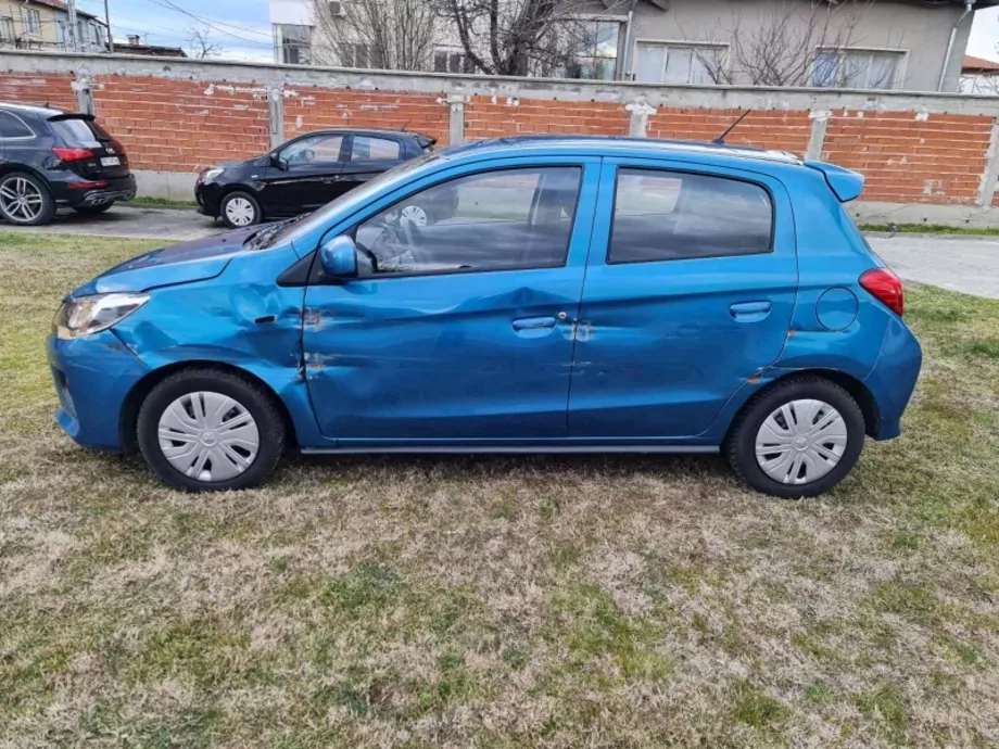 ID:1946 - MITSUBISHI SPACE STAR