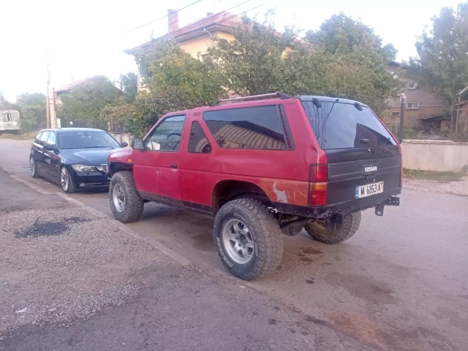 ID:1951 - NISSAN TERRANO