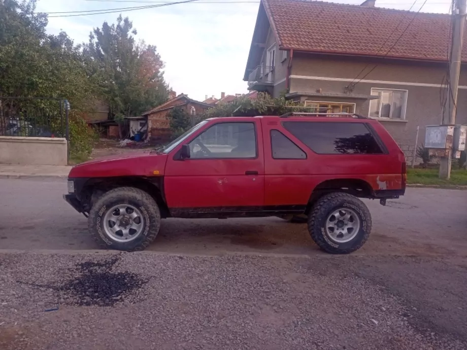 ID:1951 - NISSAN TERRANO