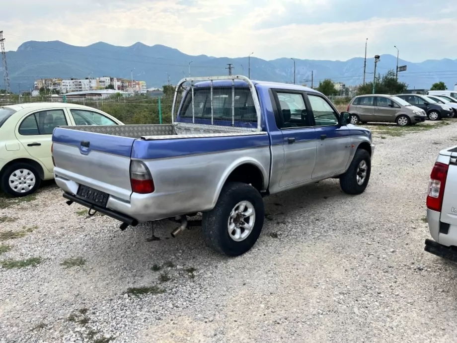 ID:1957 - MITSUBISHI L200