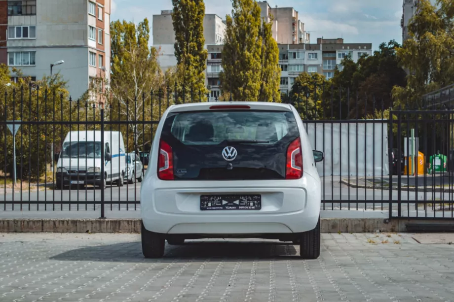 ID:1968 - VOLKSWAGEN UP