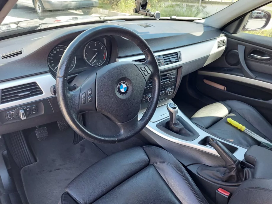 ID:1991 - BMW 320