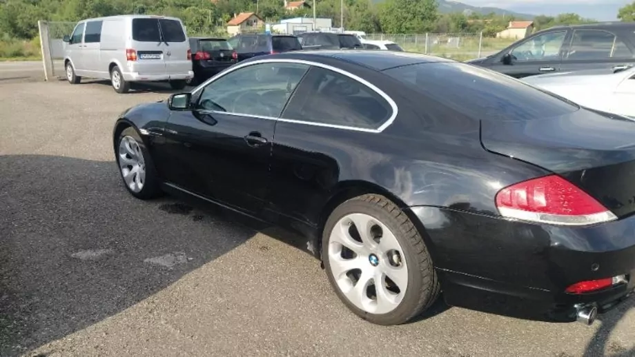 ID:2003 - BMW 645