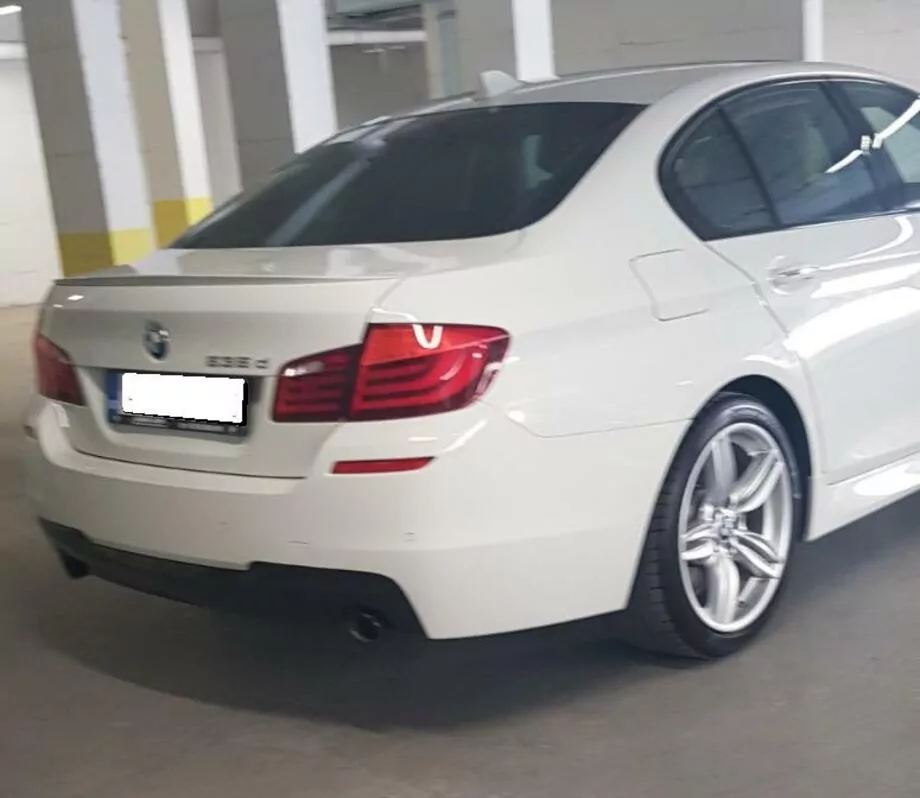 ID:2005 - BMW 535