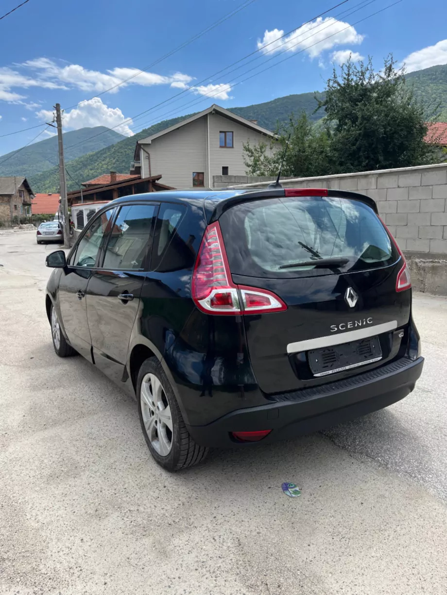 ID:2012 - RENAULT GRAND SCENIC