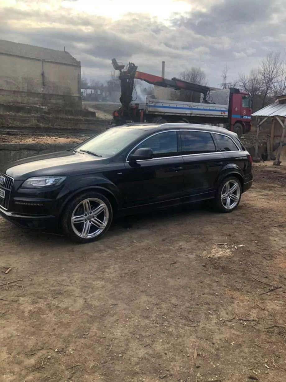 ID:2019 - AUDI Q7