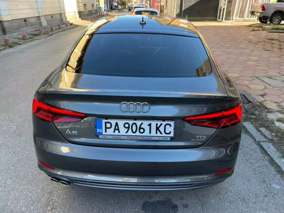 ID:2023 - AUDI A5