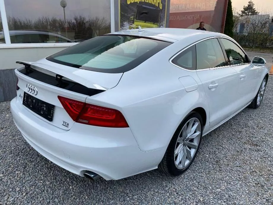 ID:2041 - AUDI A7