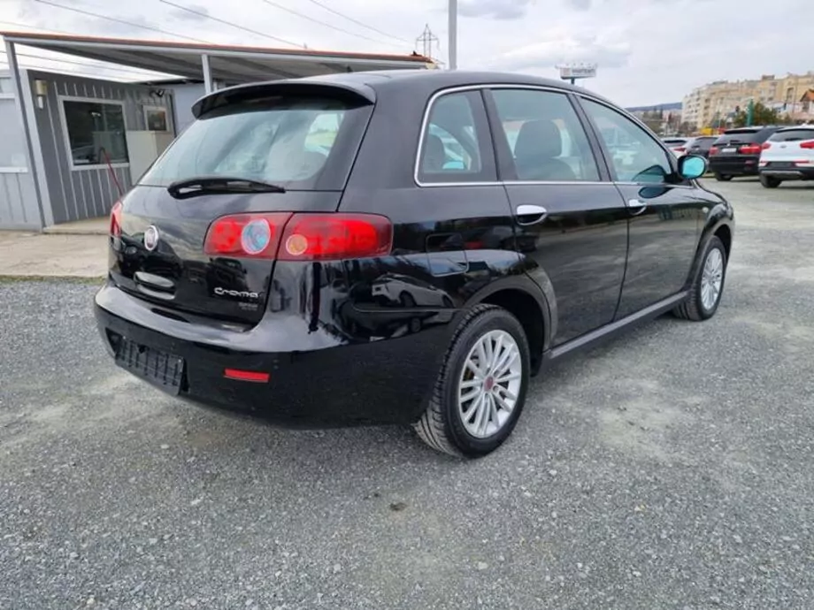 ID:2044 - FIAT CROMA