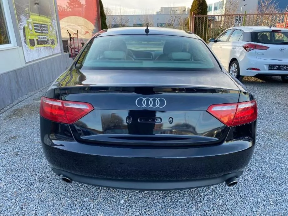 ID:2045 - AUDI A5