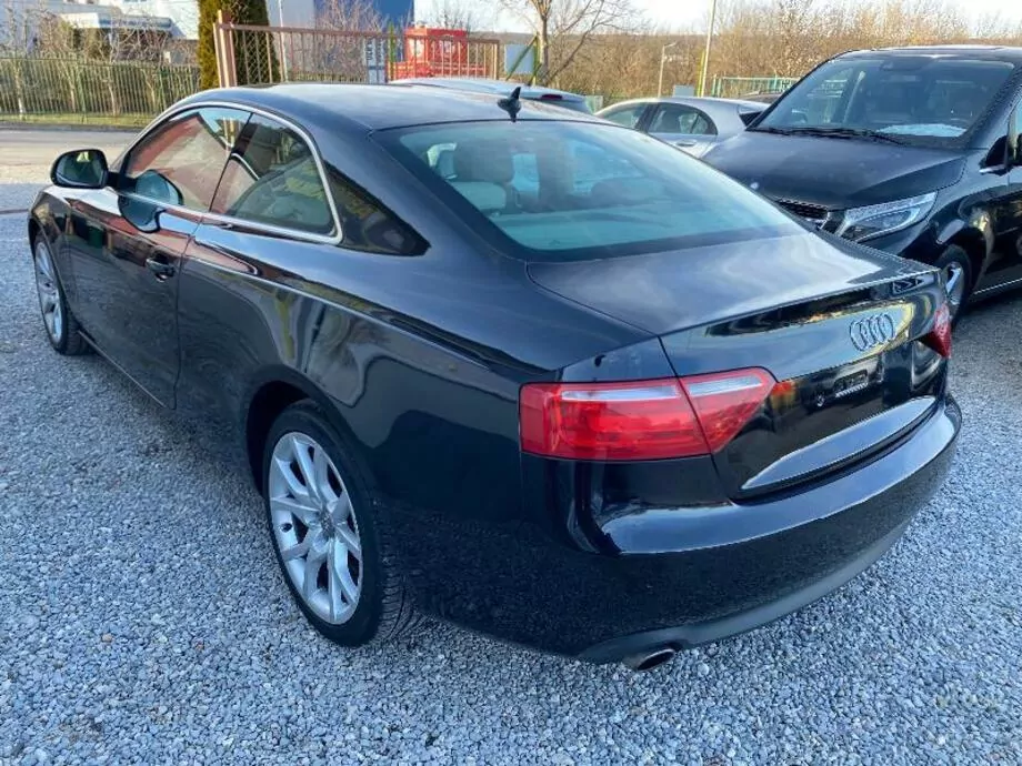 ID:2045 - AUDI A5