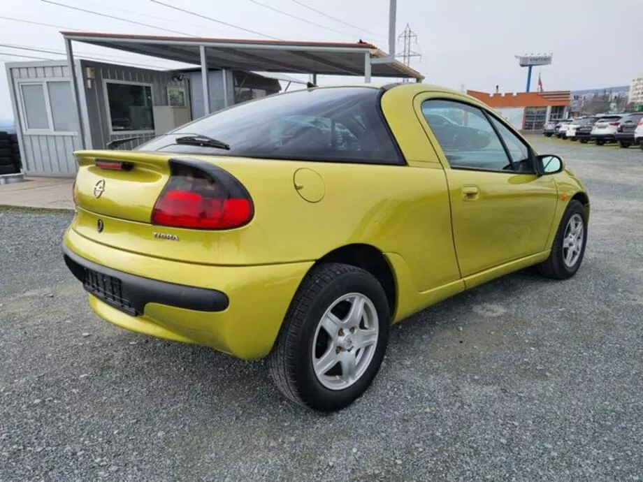 ID:2047 - OPEL TIGRA